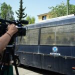 Δώδεκα μήνες φυλακή στον δημοσιογράφο της ΕΡΤ για τον ξυλοδαρμό της συντρόφου του​