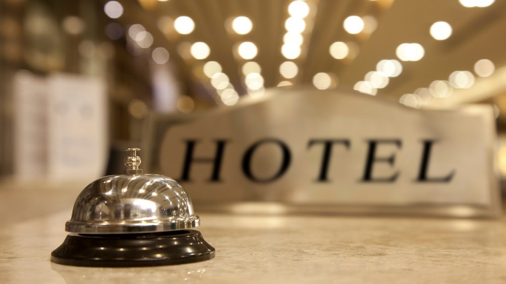 Βουλή: Κατατέθηκε τροπολογία για τη δημιουργία δωματίων προσωπικού ξενοδοχείων​